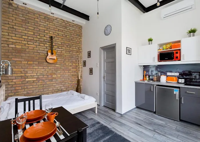 K10 A Kazinczy Apartment